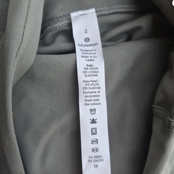 Lululemon In Focus Run Tight – Grey Sage – Size 2 - Picture 6 of 7